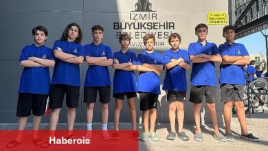 Su altında çifte kupa