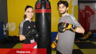Ulusal kick boksçuların gayesi tepe
