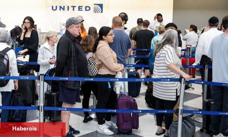 United Airlines, Uçuş Kesintilerini Çözmek İçin Mücadele Ediyor - Haberois United Airlines, Uçuş Kesintilerini Çözmek İçin Mücadele Ediyor
