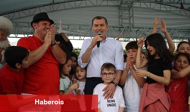 Zeytinburnu'nda 'Karne Sevinci' Şenlikle Kutlandı - Haberois Zeytinburnu'nda 'Karne Sevinci' Şenlikle Kutlandı