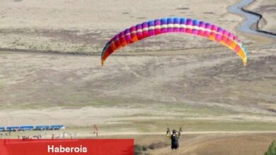 15 Temmuz için Paraşütle atladılar