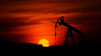 ABD’de Petrol Stokları Arttı, Brent Petrol Tekrar 80 Doların Üzerinde