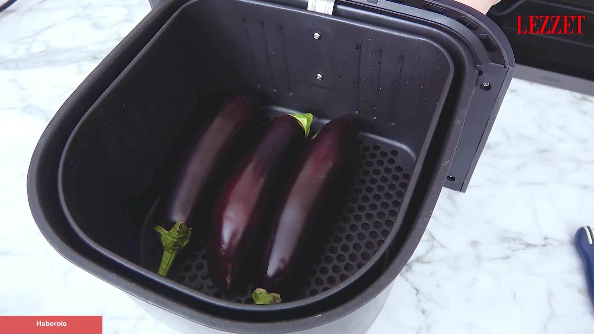 Airfryer'da Közlenmiş Patlıcan