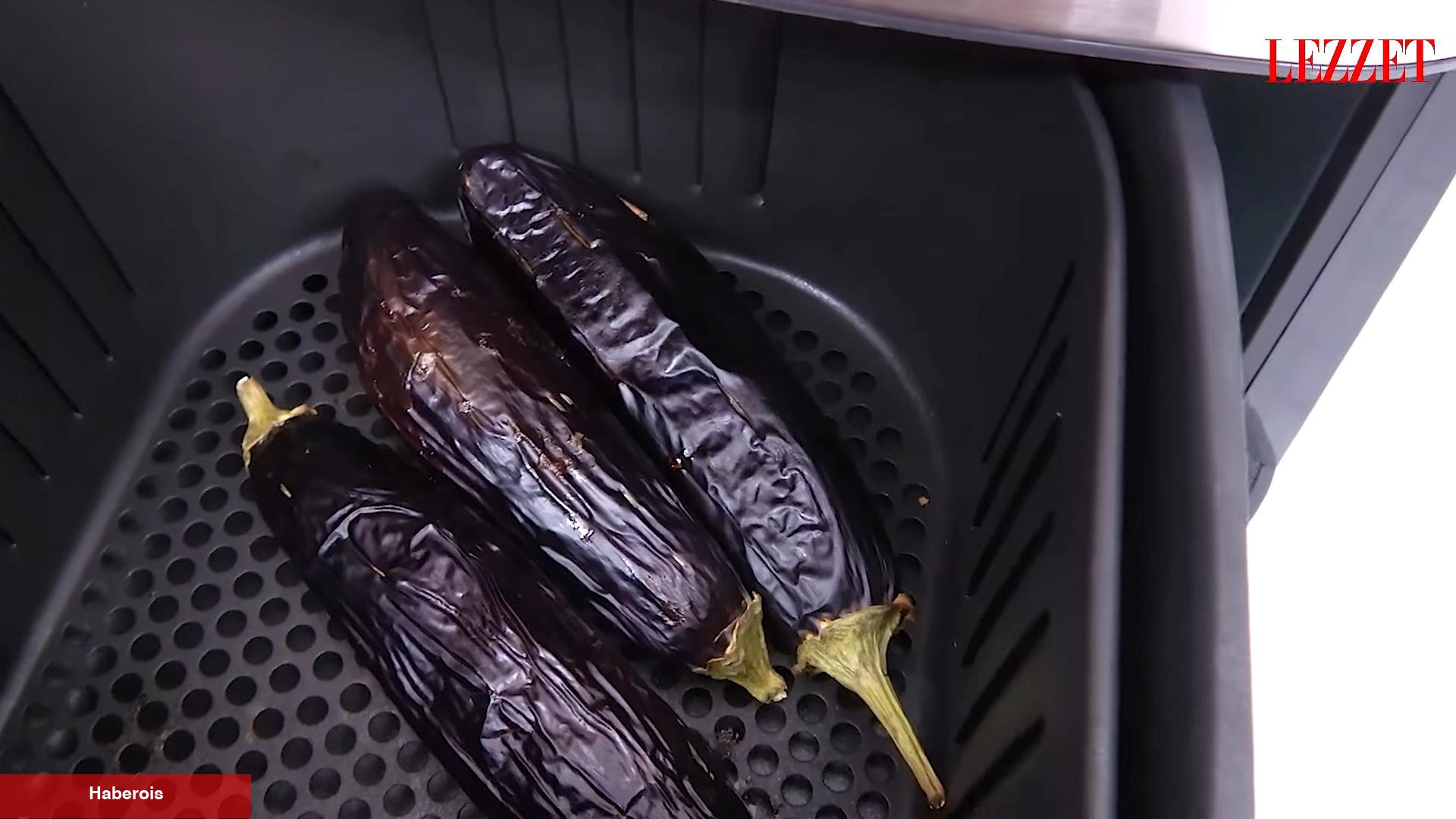 Airfryer'da Közlenmiş Patlıcan