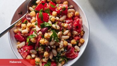 Aşçısız Puttanesca Nohut Salatası ve Tek Kap Susamlı Somon Pirinç Kaseleri