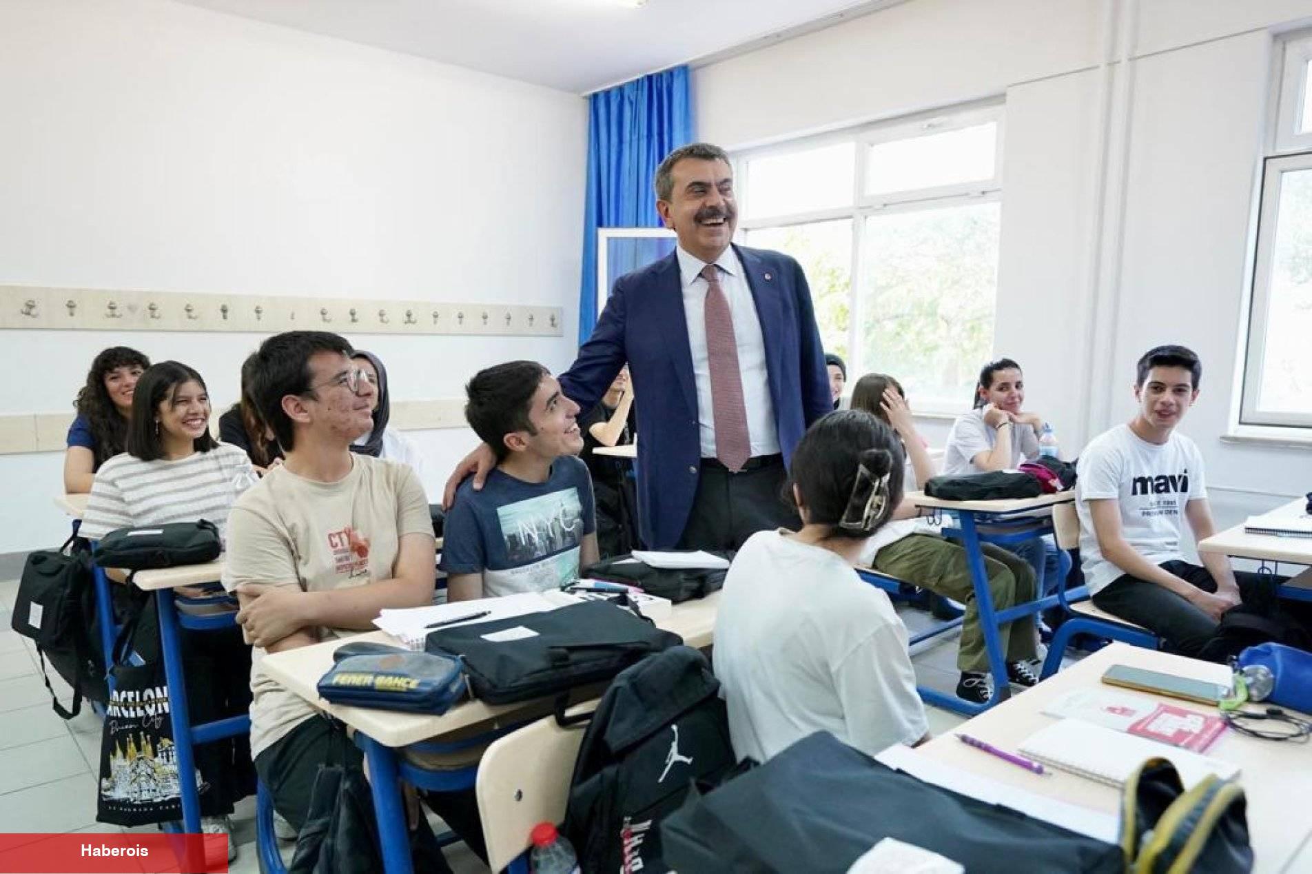 Bakan Tekin Başkanlığında Elazığ İl Eğitim Değerlendirme Toplantısı Yapıldı - Haberois Bakan Tekin Başkanlığında Elazığ İl Eğitim Değerlendirme Toplantısı Yapıldı