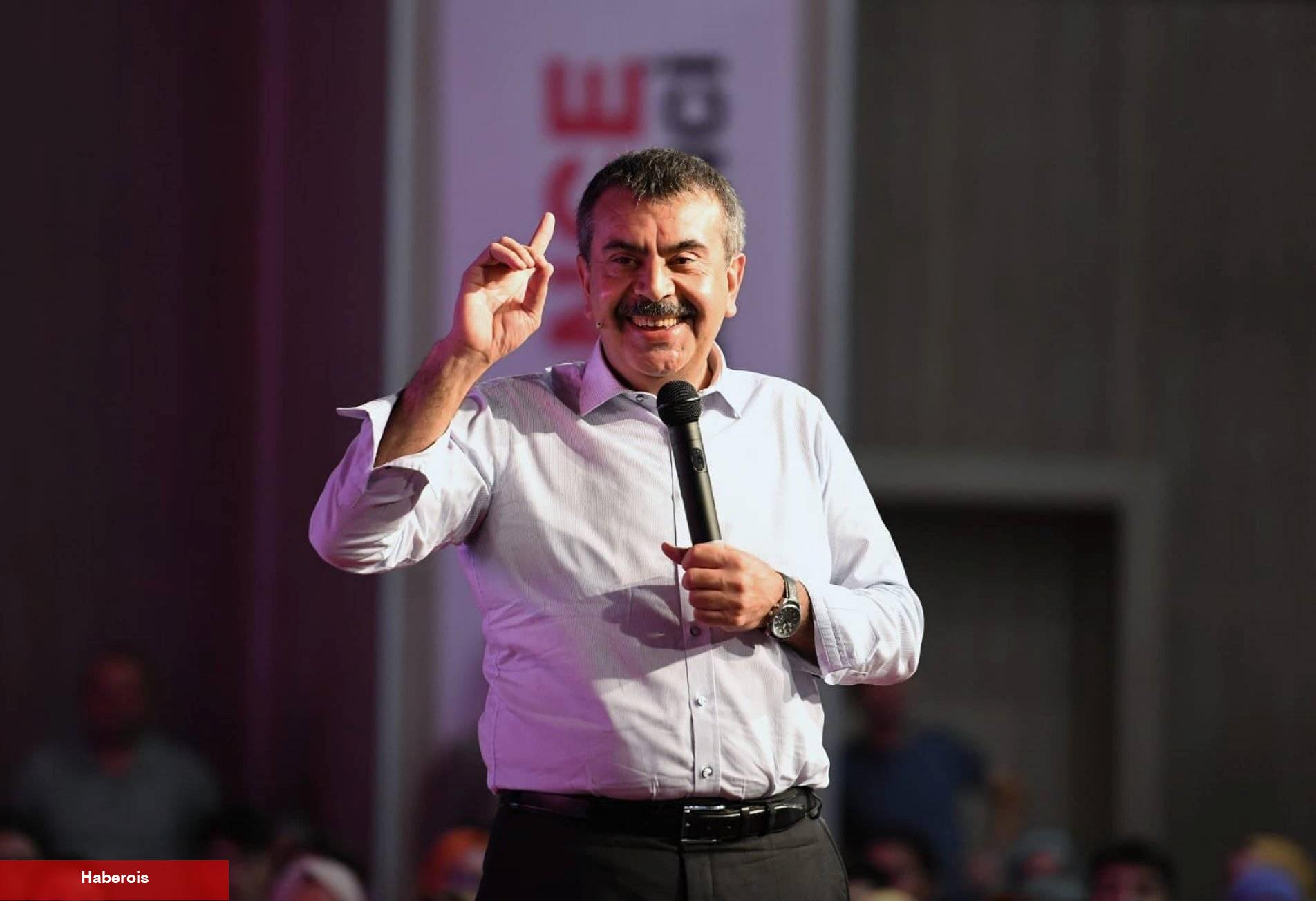Bakan Yusuf Tekin, Üniversite Tercihi Yapacak Gençlerle Buluştu