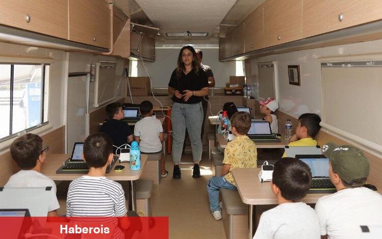 Bandırma'da çocukların yüzü bu atölyelerde gülüyor - Haberois Bandırma'da çocukların yüzü bu atölyelerde gülüyor
