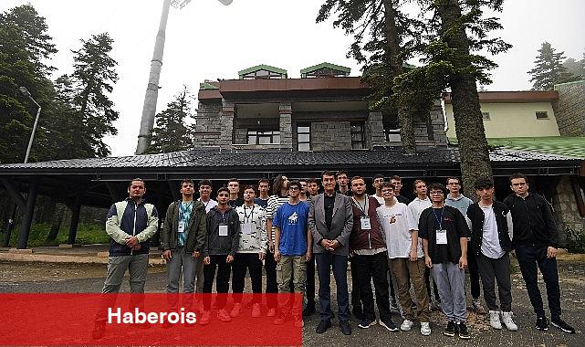 Başarılı öğrenciler zirvede motivasyon kampında - Haberois Başarılı öğrenciler zirvede motivasyon kampında