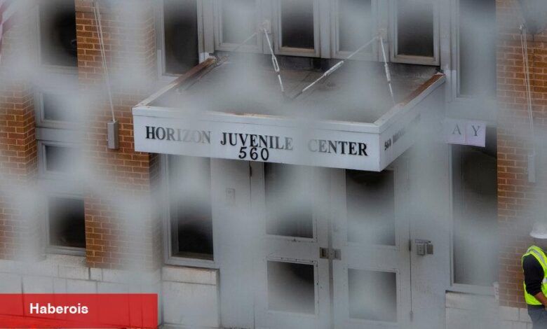 Bronx'taki Çocuk Hapishanesindeki 2 Denetçi, Bir Genci Dövmekten Suçlanıyor