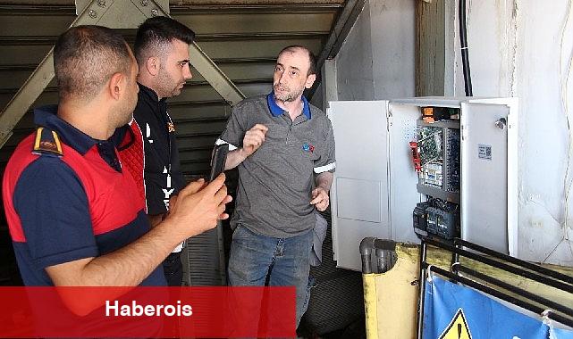 Büyükşehir'den asansörde kurtarma eğitimi - Haberois Büyükşehir'den asansörde kurtarma eğitimi