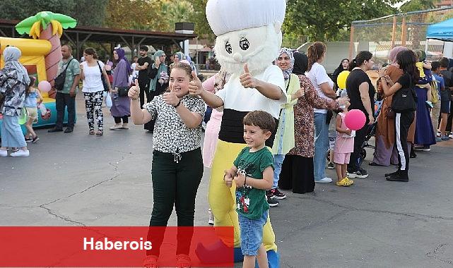 Büyükşehir'in sokak şenlikleriyle doyasıya eğlence - Haberois Büyükşehir'in sokak şenlikleriyle doyasıya eğlence
