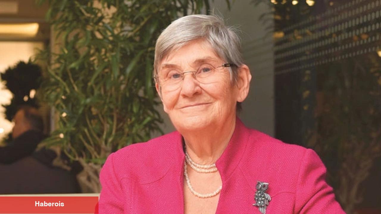 Canan Karatay Anlattı, “Hazır Yiyeceklerin Hepsinde Var” - Haberois Canan Karatay Anlattı, “Hazır Yiyeceklerin Hepsinde Var”