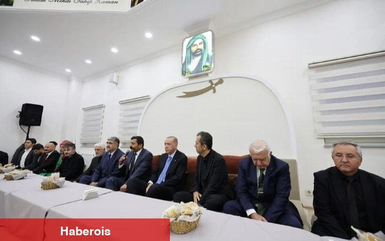 Cumhurbaşkanı Erdoğan'dan Cemevi'ne ziyaret - Haberois Cumhurbaşkanı Erdoğan'dan Cemevi'ne ziyaret