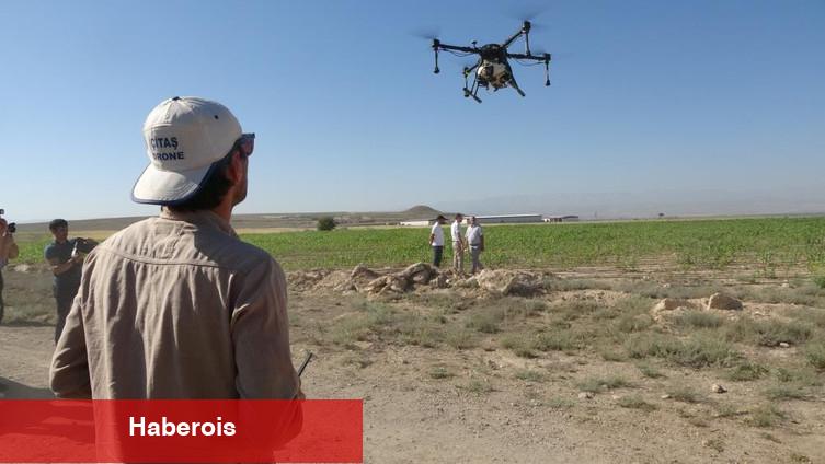 Drone'lar tarlaya indi! Çiftçinin yükü azaldı