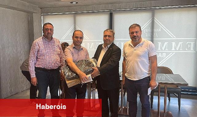 EMD İzmir Şubesi, İzmir ile Hatay arasında kardeşlik köprüsü kurdu - Haberois EMD İzmir Şubesi, İzmir ile Hatay arasında kardeşlik köprüsü kurdu