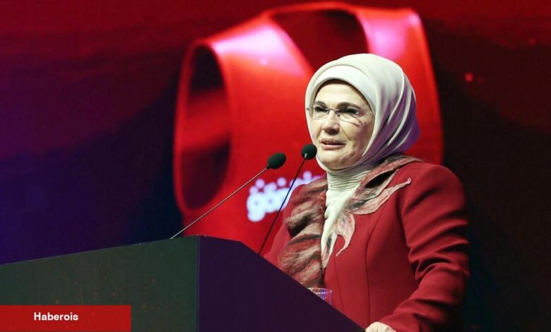Emine Erdoğan: Şampiyon Filenin Sultanları! - Haberois Emine Erdoğan: Şampiyon Filenin Sultanları!