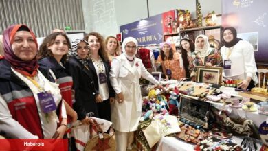 Emine Erdoğan Şule Yüksek Şenler Vakfı’nda depremzedelerle buluştu