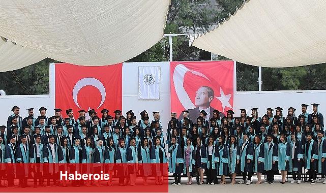 EÜ Eczacılık Fakültesi yeni dönem için öğrencilerini bekliyor - Haberois EÜ Eczacılık Fakültesi yeni dönem için öğrencilerini bekliyor