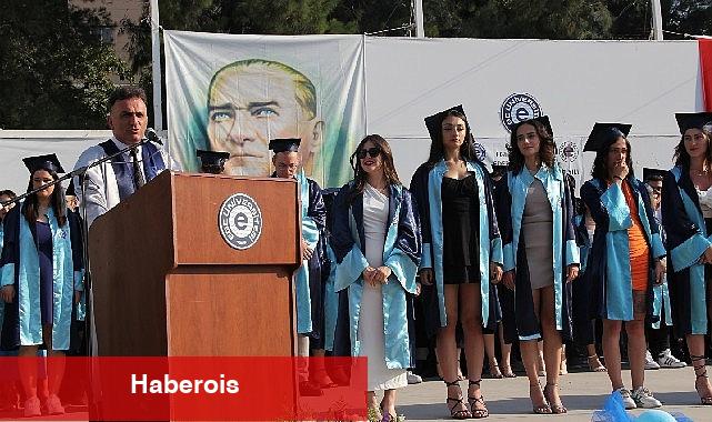 EÜ Edebiyat Fakültesinde 42'nci dönem mezunları kep attı - Haberois EÜ Edebiyat Fakültesinde 42'nci dönem mezunları kep attı