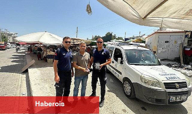 Gaziemir Belediyesi zabıtasından örnek davranış - Haberois Gaziemir Belediyesi zabıtasından örnek davranış