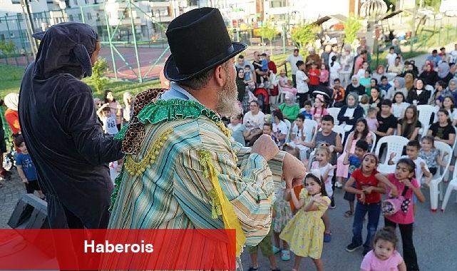 Gölcüklü çocuklar bi dunya eğlenceyi çok sevdi - Haberois Gölcüklü çocuklar bi dunya eğlenceyi çok sevdi
