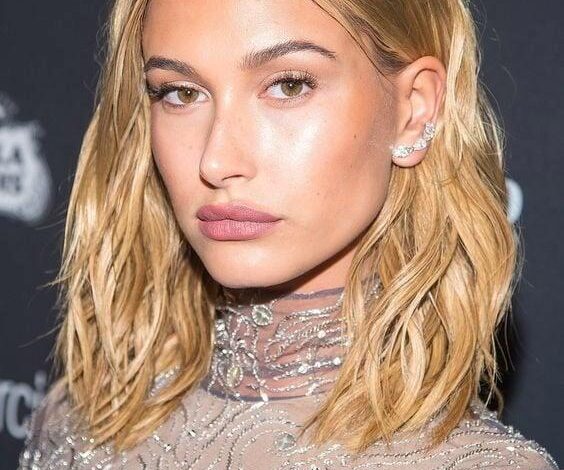 Hailey Bieber’ın günlük makyaj rutini - Haberois Hailey Bieber’ın günlük makyaj rutini