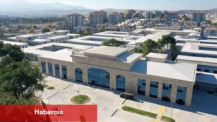 Hastaneden Çalışanlarına Doğum Günü Sürprizi - Haberois Hastaneden Çalışanlarına Doğum Günü Sürprizi