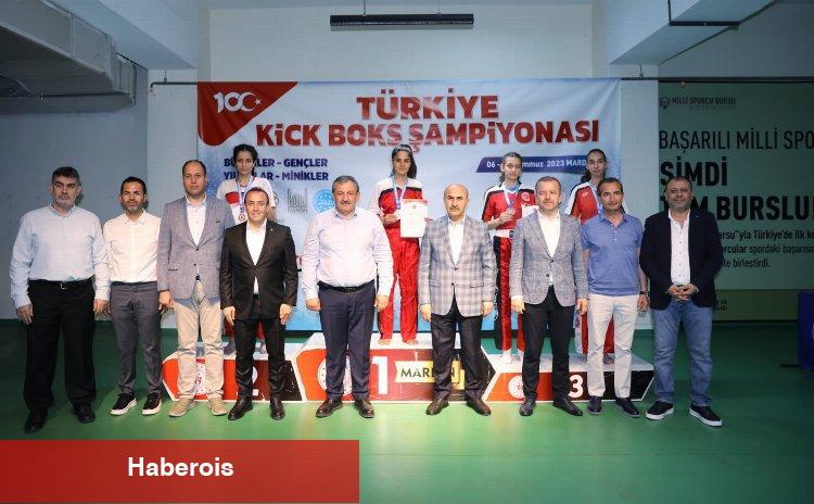 Mardin Valisi Demirtaş milli sporcularla buluştu