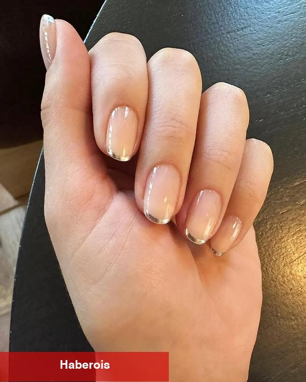 Margot Robbie’nin nail arka tasarımları!