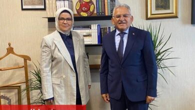 Memduh Büyükkılıç'tan Kayseri milletvekilleri'ne çıkarma