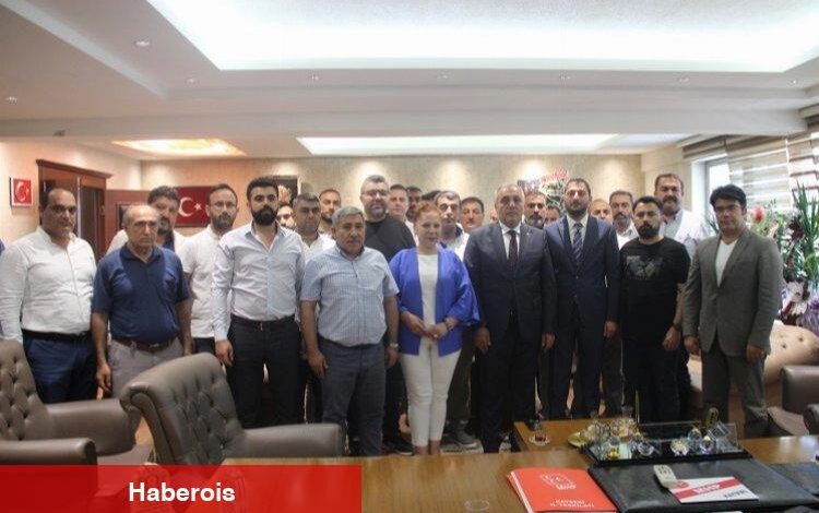 MHP Kayseri'ye ziyaretçi akını