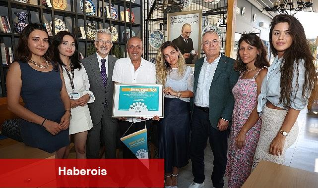 Örnek işletme belgesini başkanlar verdi - Haberois Örnek işletme belgesini başkanlar verdi
