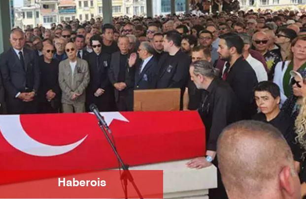 Özkan Uğur son seyahatine uğurlandı! Özkan Uğur'un hastalığı neydi?