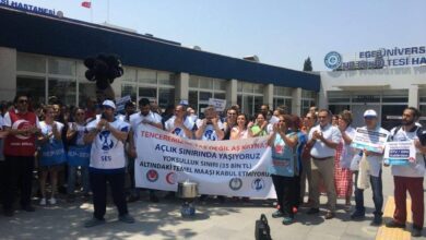 Sağlıkçılardan Memur Maaş Zammı Eylemi: Tencerede Taş Değil, Aş Kaynasın!
