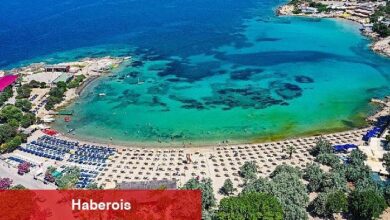 Seferihisar'da plajlara "mavi bayraklar" asıldı