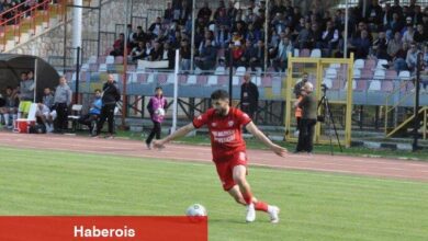Somaspor'da 4 futbolcu ayrıldı