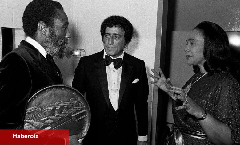 Tony Bennett Medeni Hakları Teşvik Etmek İçin Ünlülerini Kullandı - Haberois Tony Bennett Medeni Hakları Teşvik Etmek İçin Ünlülerini Kullandı
