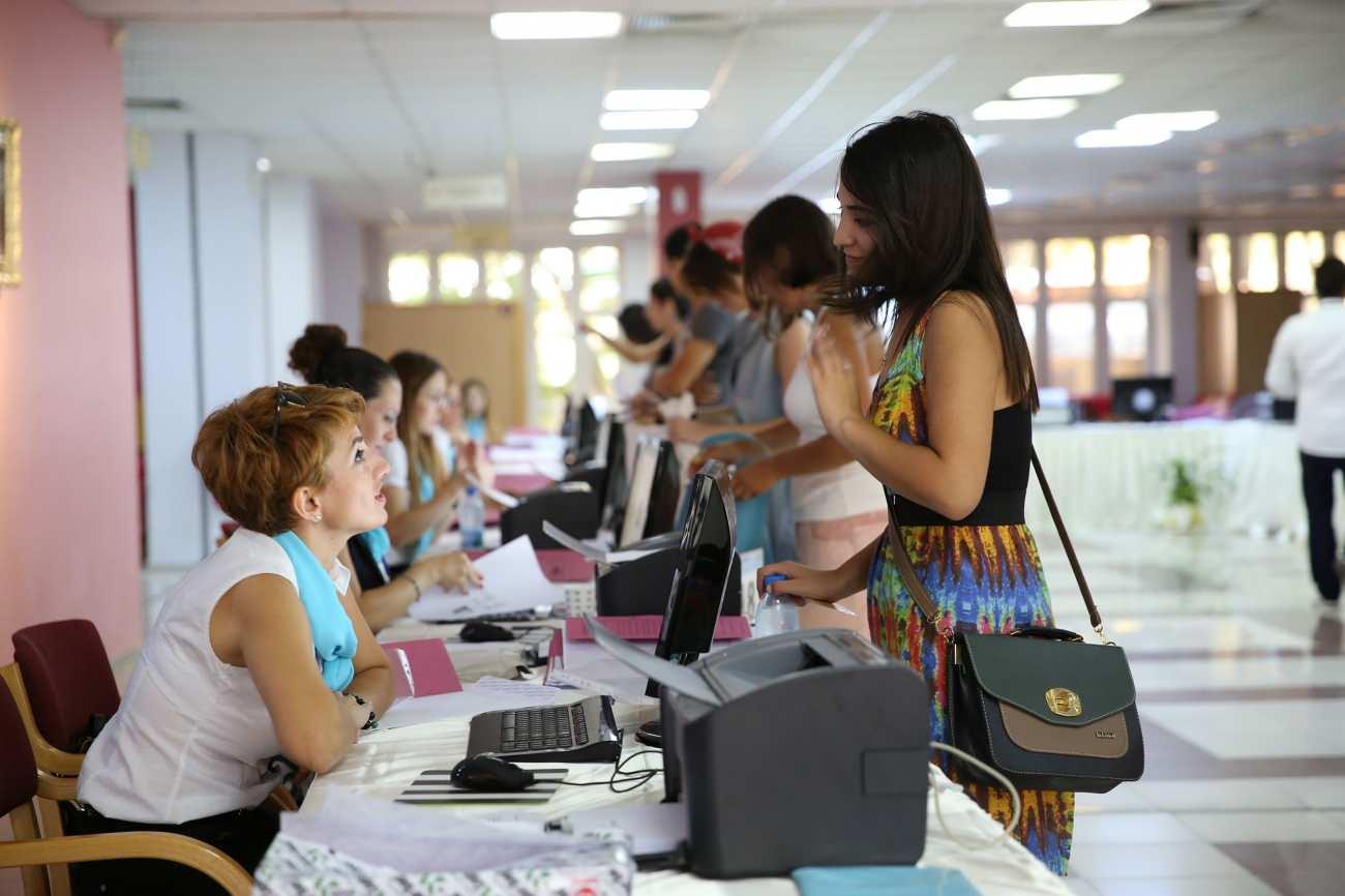 2023-2024 üniversite kayıt tarihleri: Üniversite kaydı için gerekli dokümanlar nelerdir?