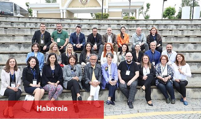 Afet Yönetiminde Kamuoyu Algısını Yöneten Kilit Meslek: Halkla İlişkiler - Haberois Afet Yönetiminde Kamuoyu Algısını Yöneten Kilit Meslek: Halkla İlişkiler