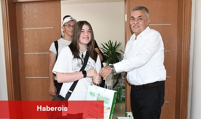 Alman öğrenciler "Kardeş Kent" projesi kapsamında Torbalı'da - Haberois Alman öğrenciler "Kardeş Kent" projesi kapsamında Torbalı'da