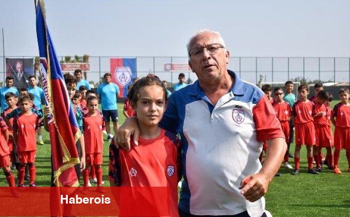 Altınordu Lideri Özkan'dan Çağlar ve Cengiz yorumu - Haberois Altınordu Lideri Özkan'dan Çağlar ve Cengiz yorumu