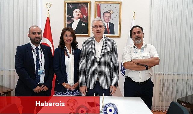 Babanın gözünden alınan dokuyla geliştirilen kök hücre oğluna ışık oldu - Haberois Babanın gözünden alınan dokuyla geliştirilen kök hücre oğluna ışık oldu