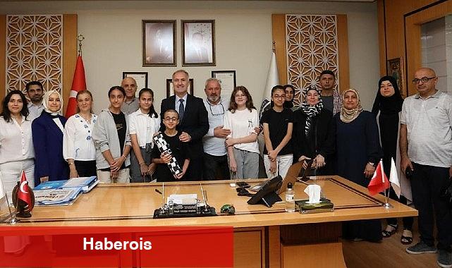 Başkan Taban Lgs Şampiyonlarını Ağırladı - Haberois Başkan Taban Lgs Şampiyonlarını Ağırladı