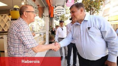 Başkan Tugay, daha sağlıklı bir kentyaşamı için Karşıyaka'yı adım adım geziyor