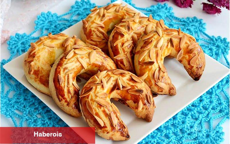 Bayat kekleri değerlendirin! Ay çöreği tanımı