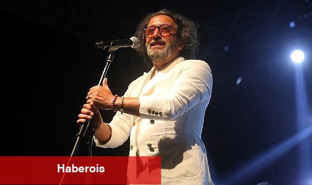 Büyük Zaferin 101. yıldönümünde Fettah Can coşkusu - Haberois Büyük Zaferin 101. yıldönümünde Fettah Can coşkusu