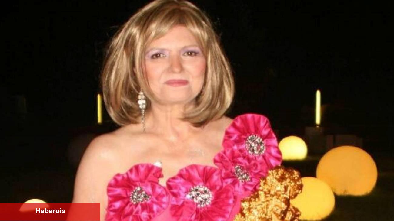 "Çorbacıda sahne aldı" tezleriyle gündeme gelen Gülden Karaböcek'in menajerinden açıklama