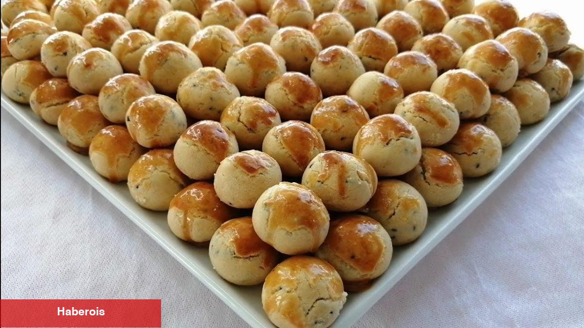 Çörek otlu küçük kurabiye tanımı