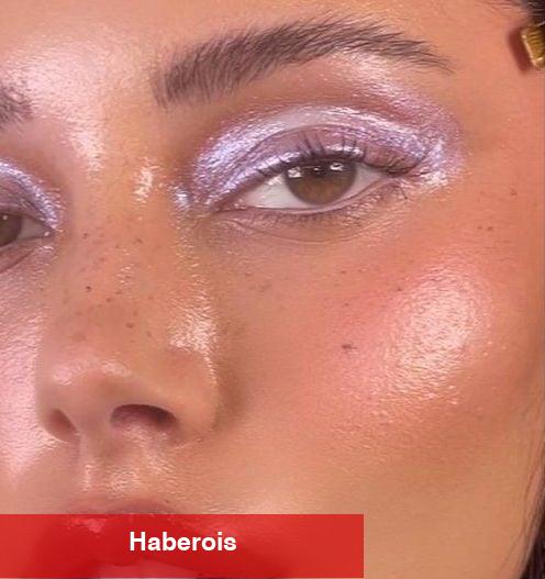Denizlerin Büyüsü: Mermaid Core Modası